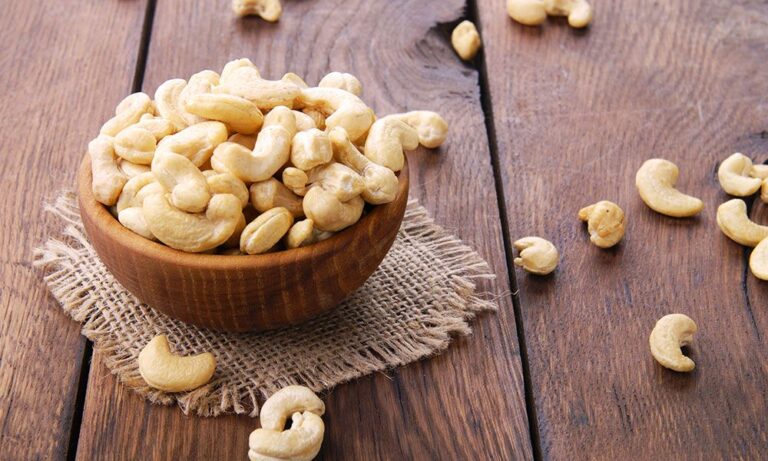 How Does Cashew Nuts Help in Erectile Dysfunction