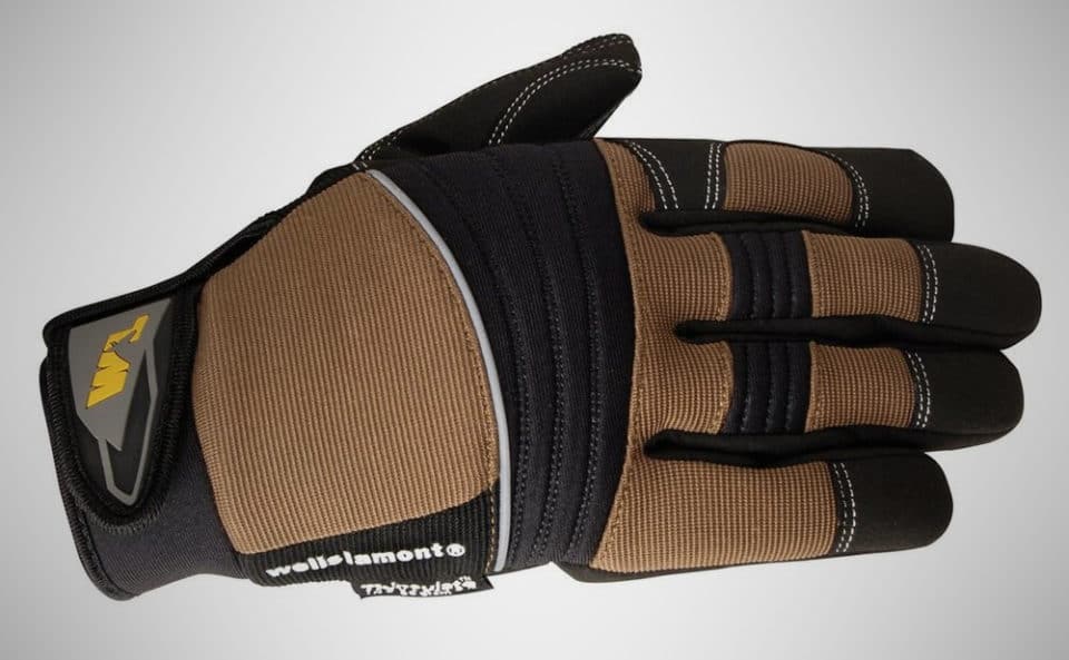 Things that you need to Cross-Check While Buying Insulated Work Gloves