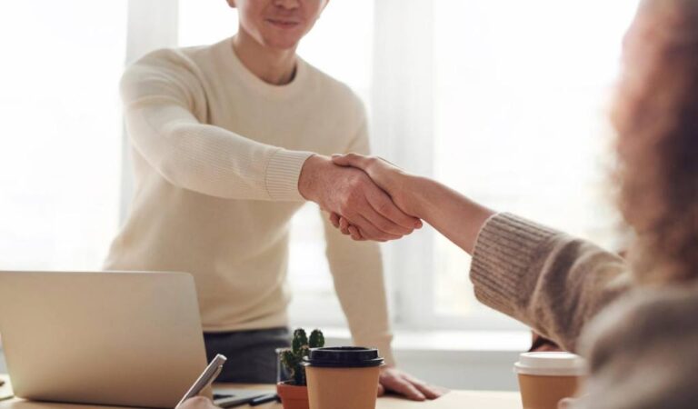 8+ Top-Notch Tips You Must Know To Negotiate Your Salary With Sheer Confidence