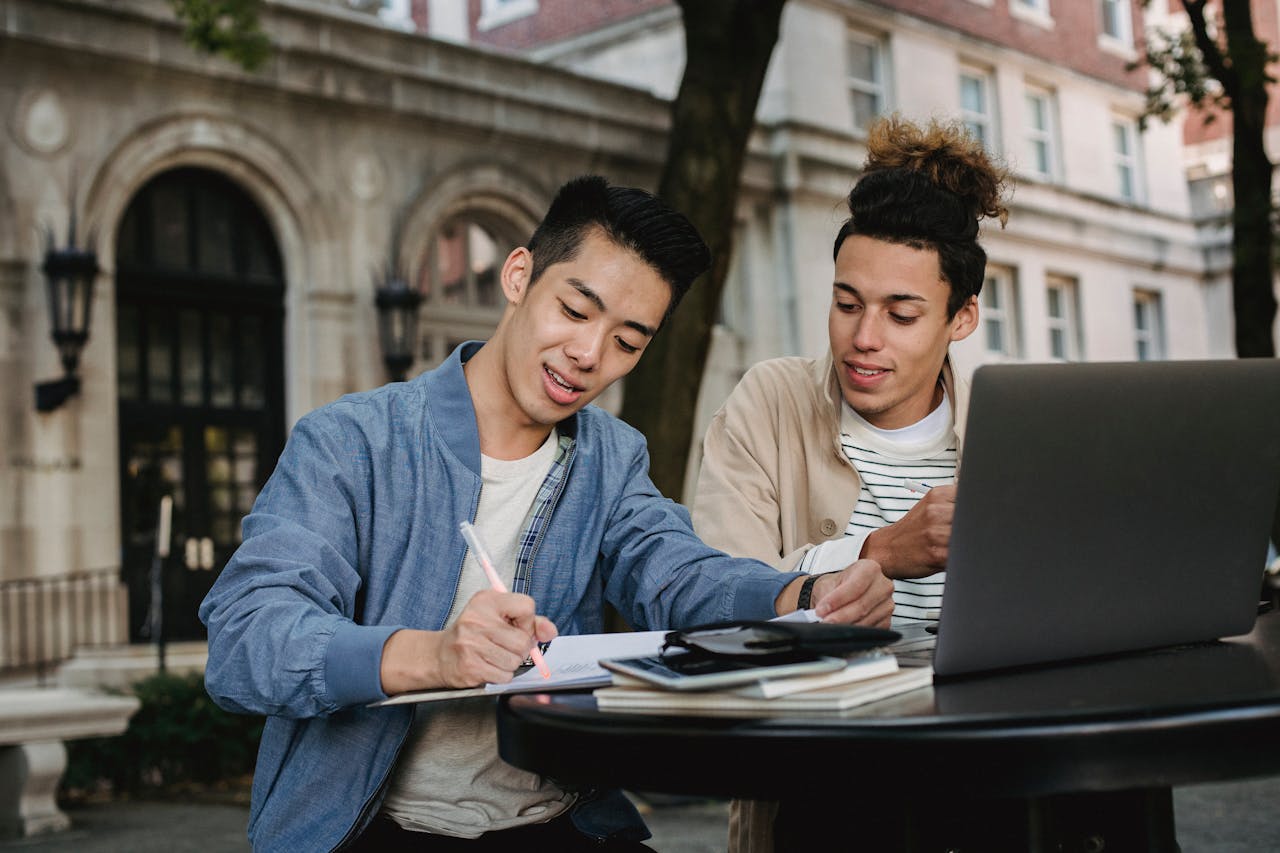 College Students Could Earn Extra Money